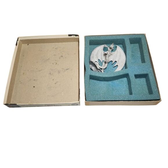 Grenadier Fantasy Lords Dragons of the Emerald Idol 6001 Metal Figure 1982 D&D - Picture 10 of 16